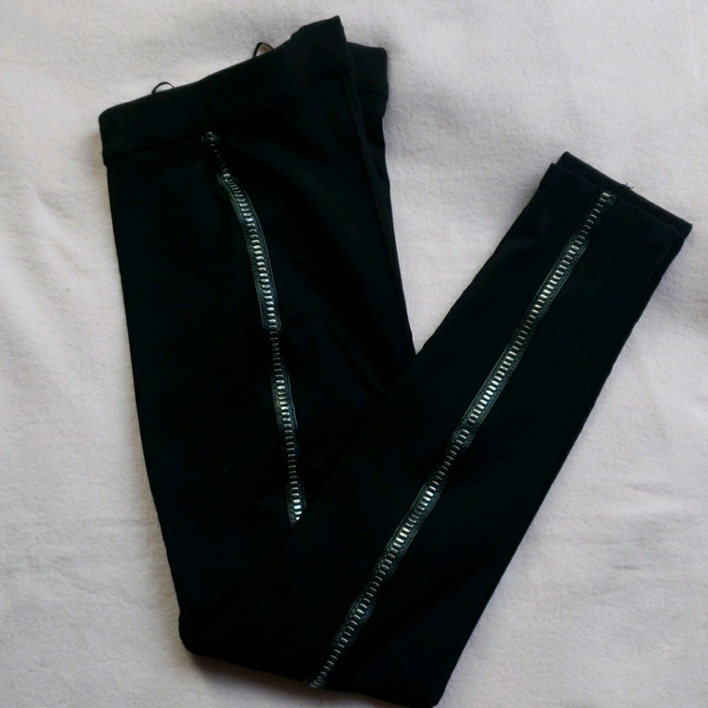 Romeo+Juliet Small black spandex pants leggings